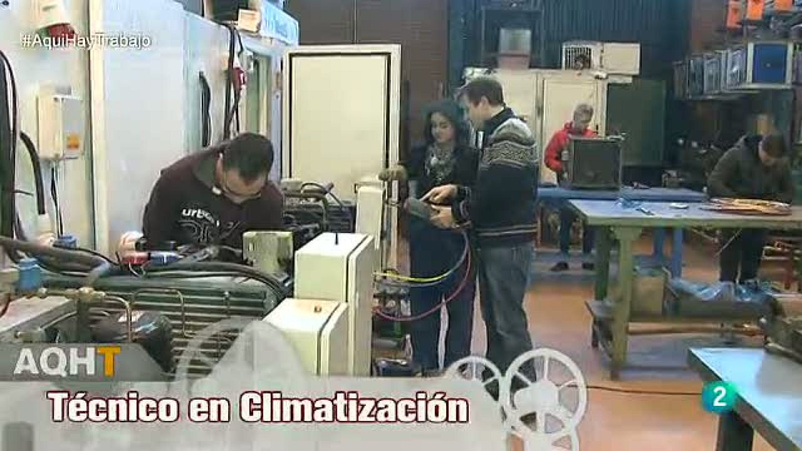 Cristina se busca la vida con una FP de climatización - Aquí hay trabajo | Ver