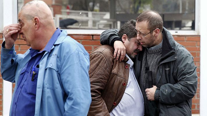 Informativo 24h - El Gobierno identifica a 49 víctimas españolas "de forma provisional" en el accidente de Francia