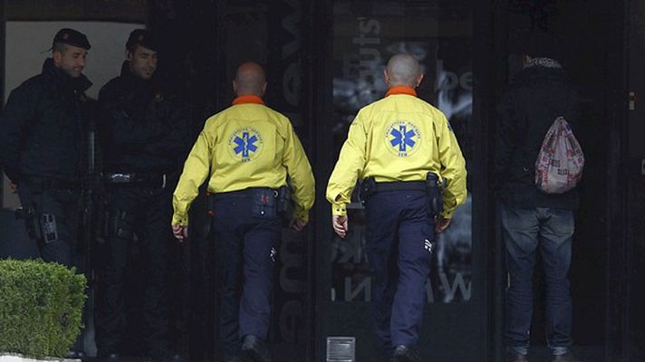 Telediario 1 - Tragedia aérea en los Alpes