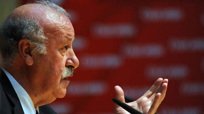 Telediario 1 - Del Bosque: "No estamos dando bandazos"
