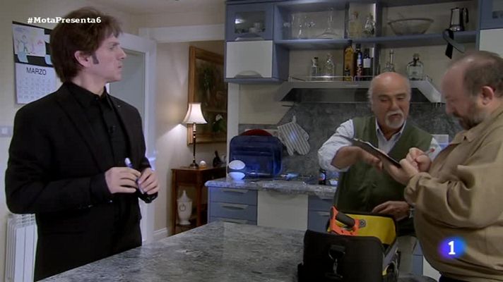 José Mota presenta - 'Cuarto Milenio' Corrochano el reformista fantasma