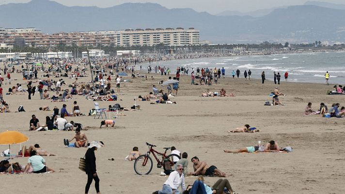 Telediario 1 - Ocupación récord en Palma de Mallorca en Semana Santa