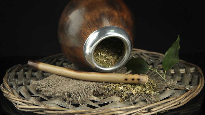 Documenta2 - La torre de Babel: Sobrevivir al fin del mundo