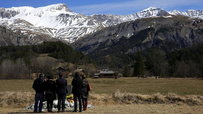 Telediario 1 - Telediario Matinal en 4' - 1/04/15