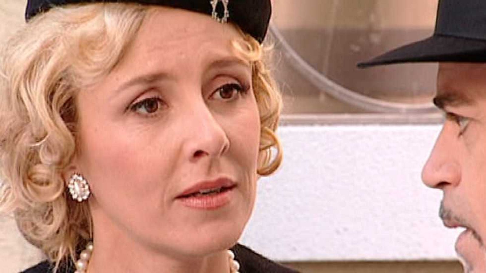 Amar en tiempos revueltos - T5 - Capítulo 89 - Ver ahora