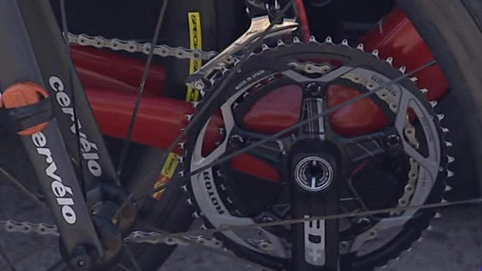 El dopaje mecánico, una nueva trampa en el ciclismo | Ver