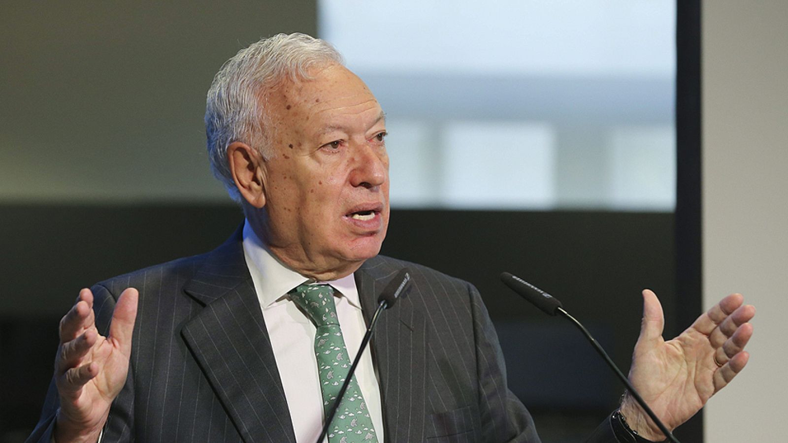 Margallo admite "disfunciones" con Marruecos en el rescate de los espeolólogos españoles