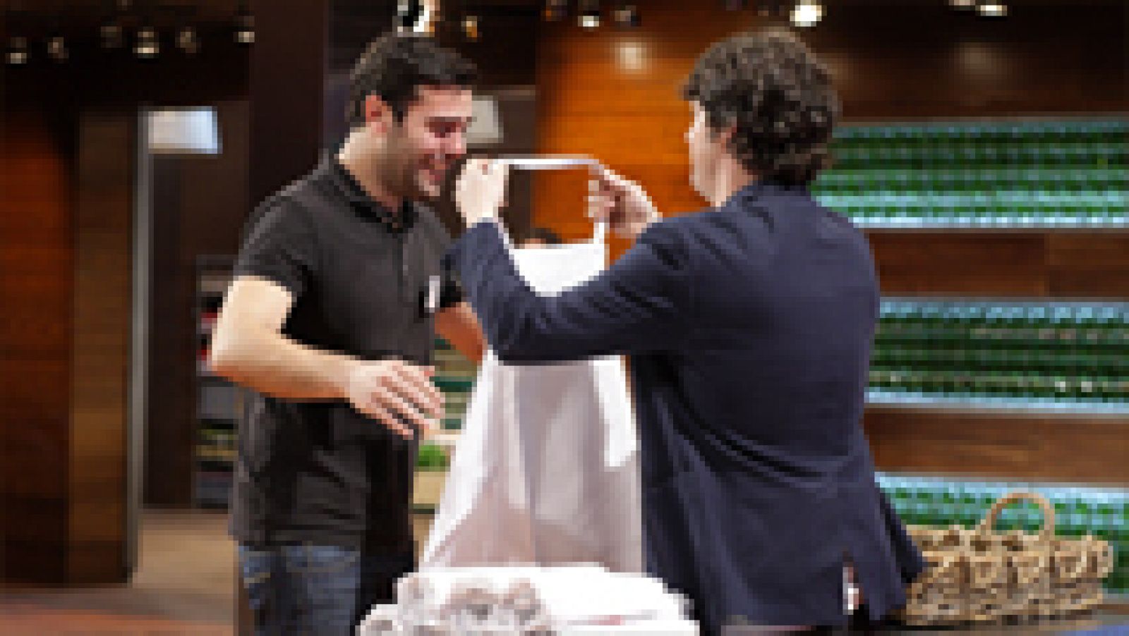 Pablo, Sara y Víctor, tres delantales in extremis