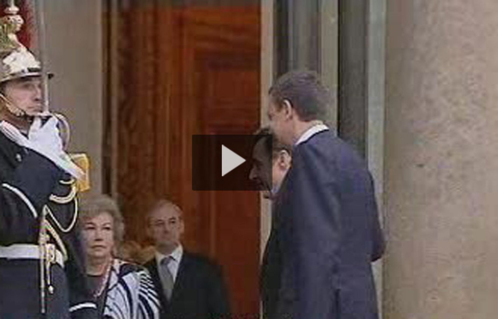 El viernes Zapatero y Sarkozy estudiarán la crisis financiera y la respuesta europea | Ver