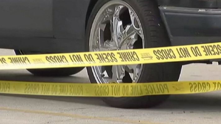 Telediario 1 - Una nueva muerte en Nueva York ha reabierto el debate sobre la discriminación racial