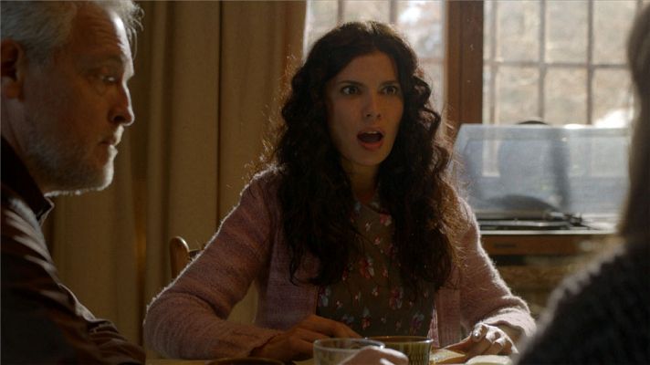 Cuéntame cómo pasó - Luchi traiciona a Inés