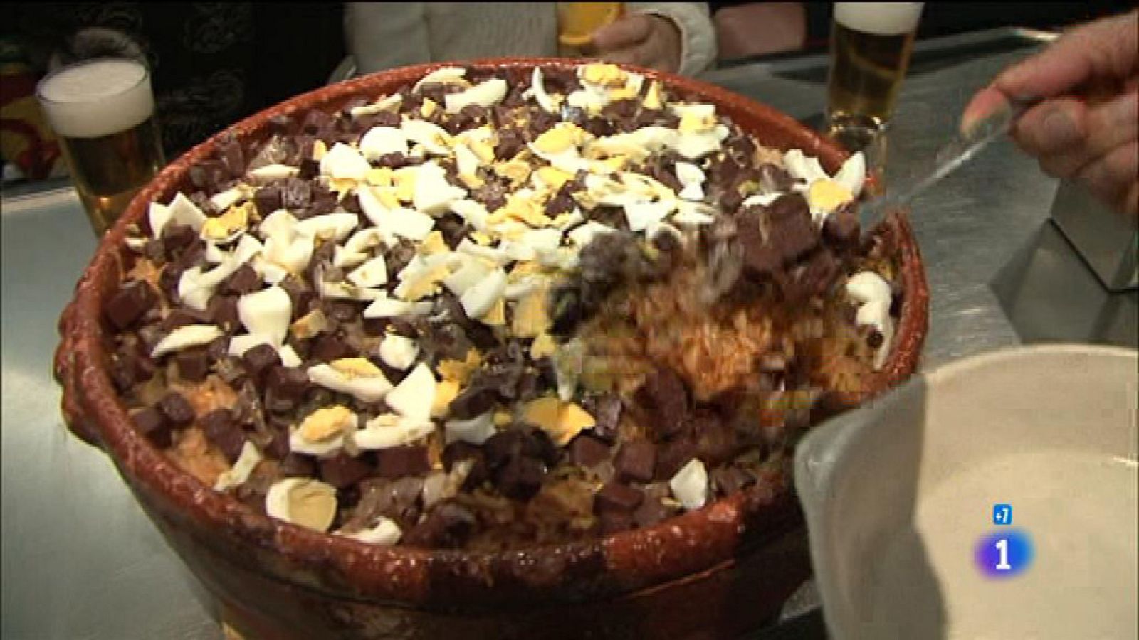 Comando Actualidad - Platos contundentes - Farinato, hornazo y chanfaina