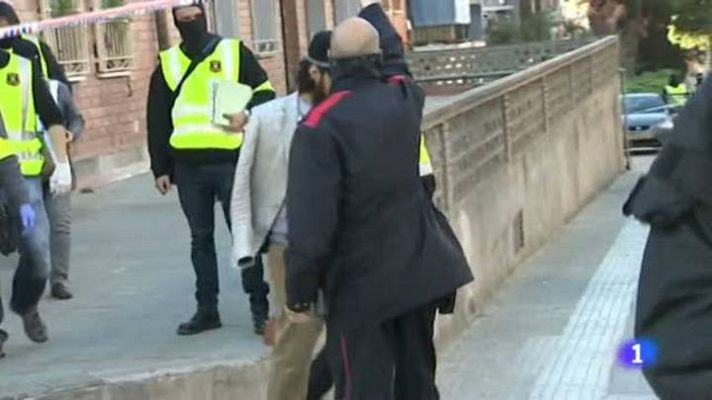 L'Informatiu - L'Informatiu en 3' - 09/04/15