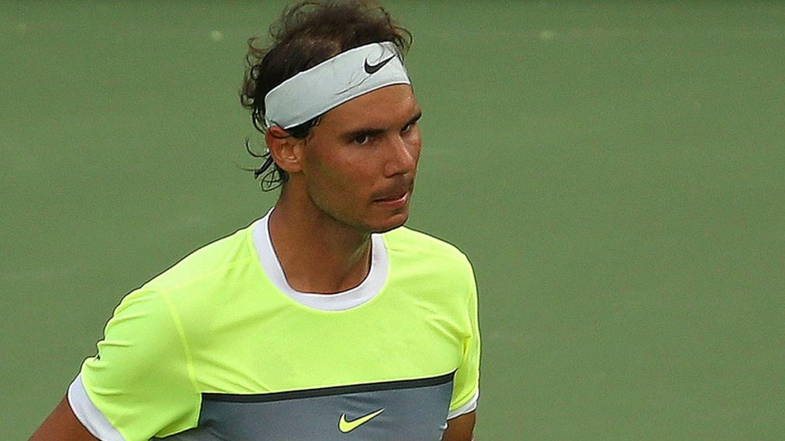 Nadal comienza a preparar la gira europea de tierra batida