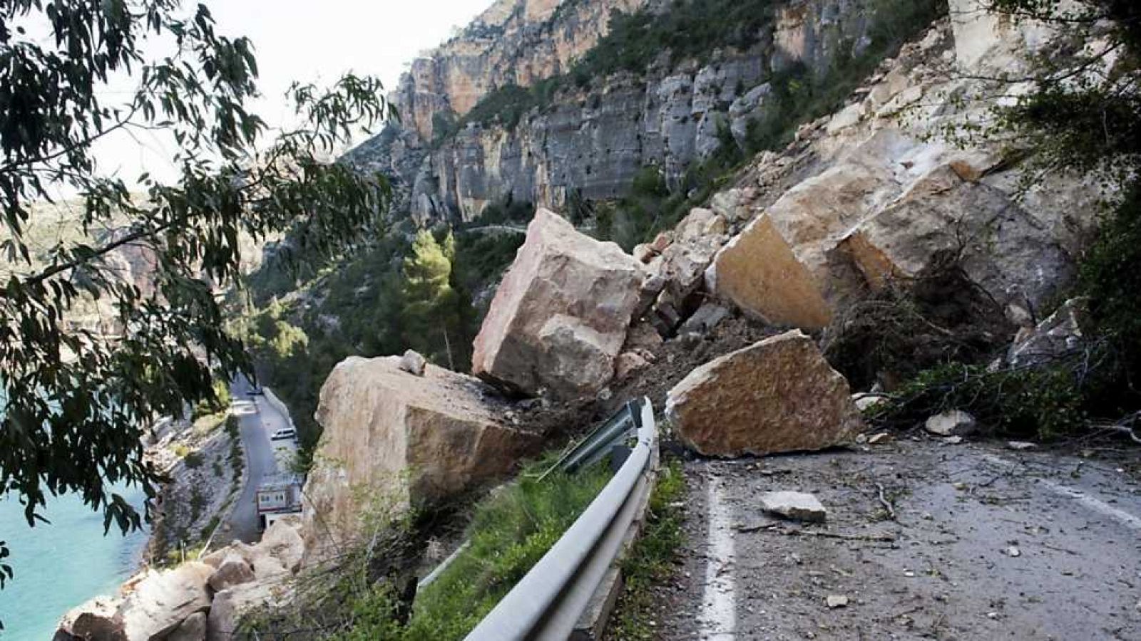 L'Informatiu - Comunitat Valenciana 2 - 09/04/15 - Ver ahora