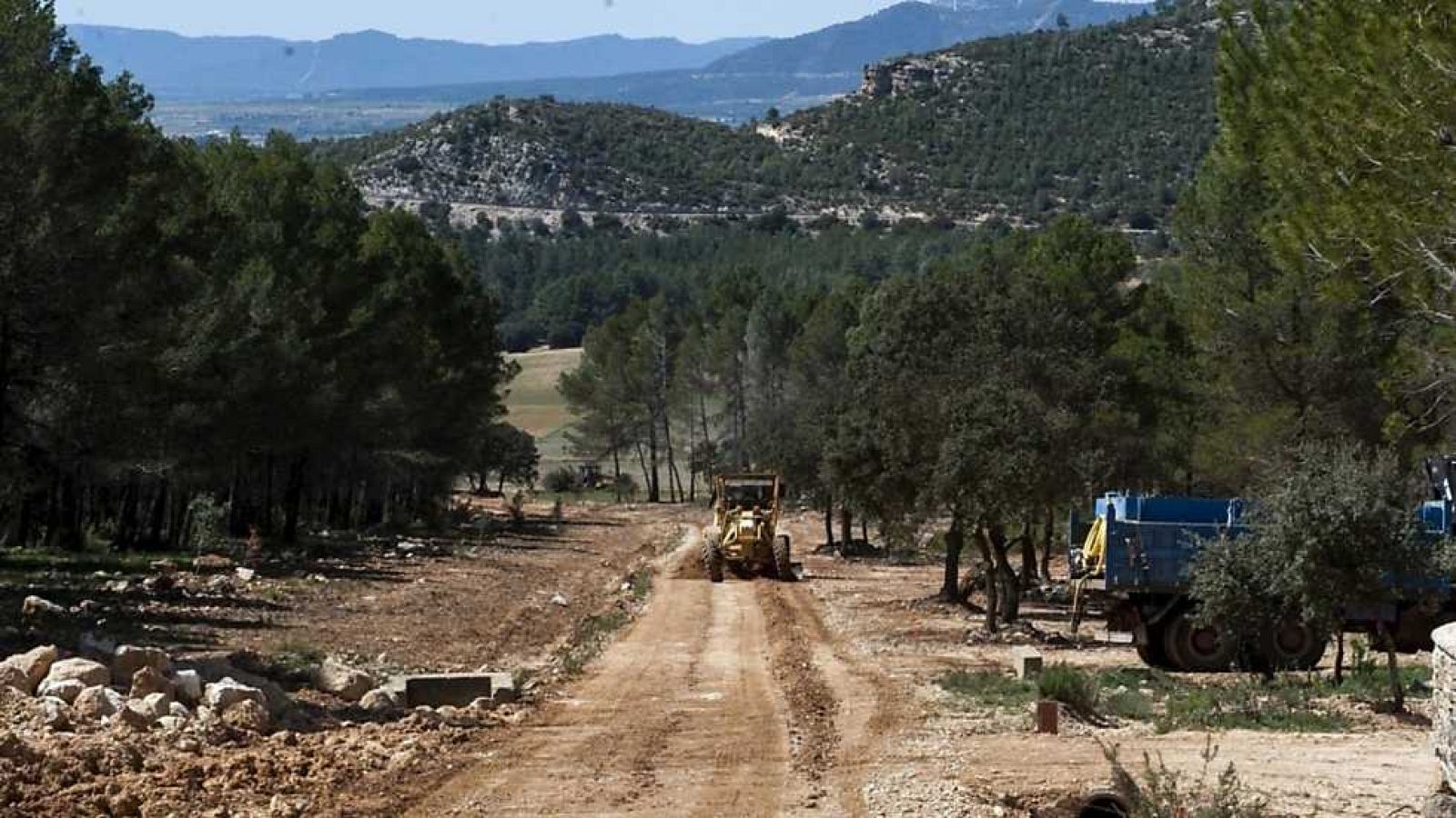 L'Informatiu - Comunitat Valenciana 2 - 10/04/15 - Ver ahora