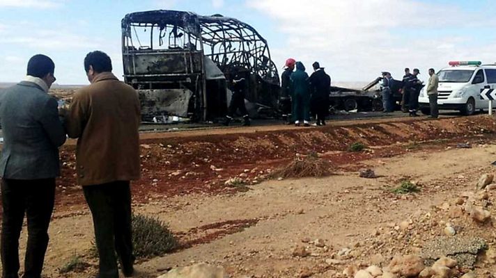 La tarde en 24h - Bloque 17 horas - 10/04/15