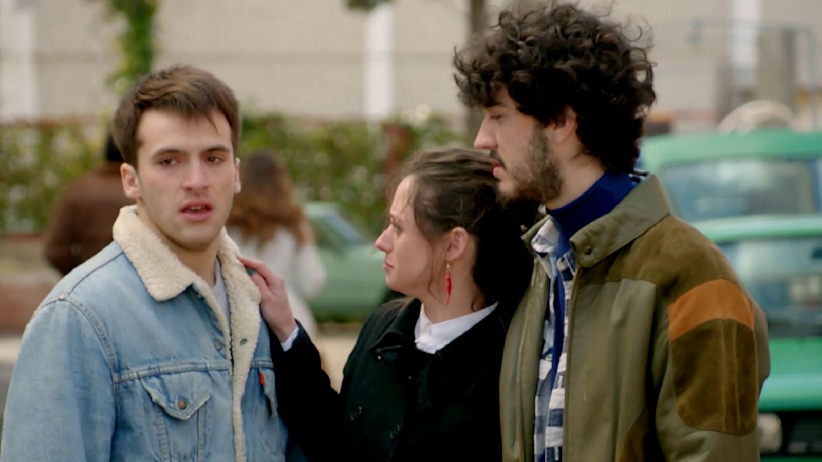 Cuéntame cómo pasó - T16 - Episodio 14: Los amigos de Luis - Ver ahora