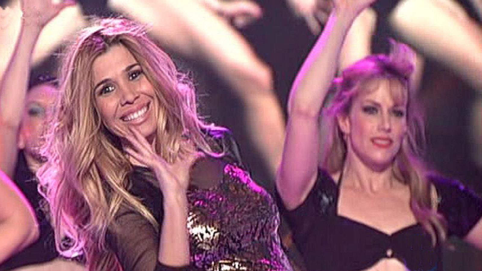 Natalia canta 'Dame' | Ver