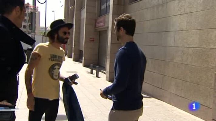 Telediario 1 - Leiva y Guille, dos rockeros unidos por el derbi
