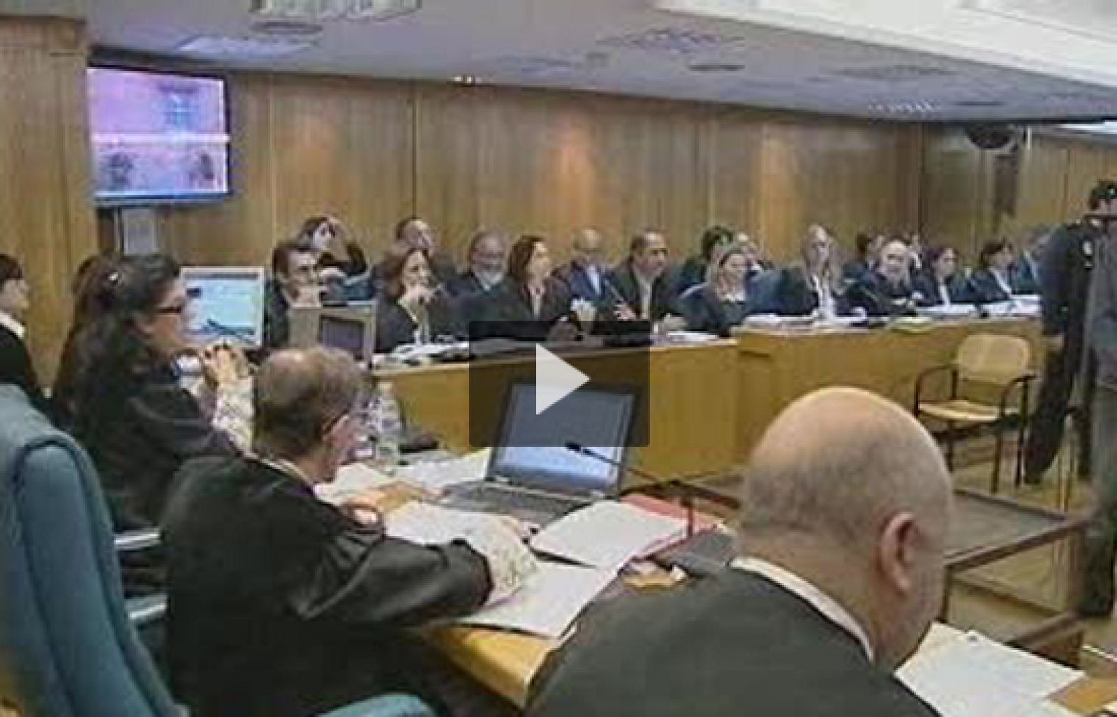 El Supremo ha absuelto a 14 de los 20 condenados en la llamada Operación Nova | Ver