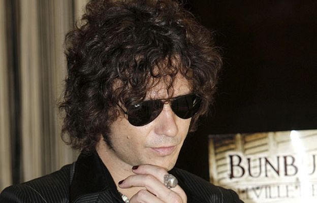  - Bunbury presenta "Helville de luxe"