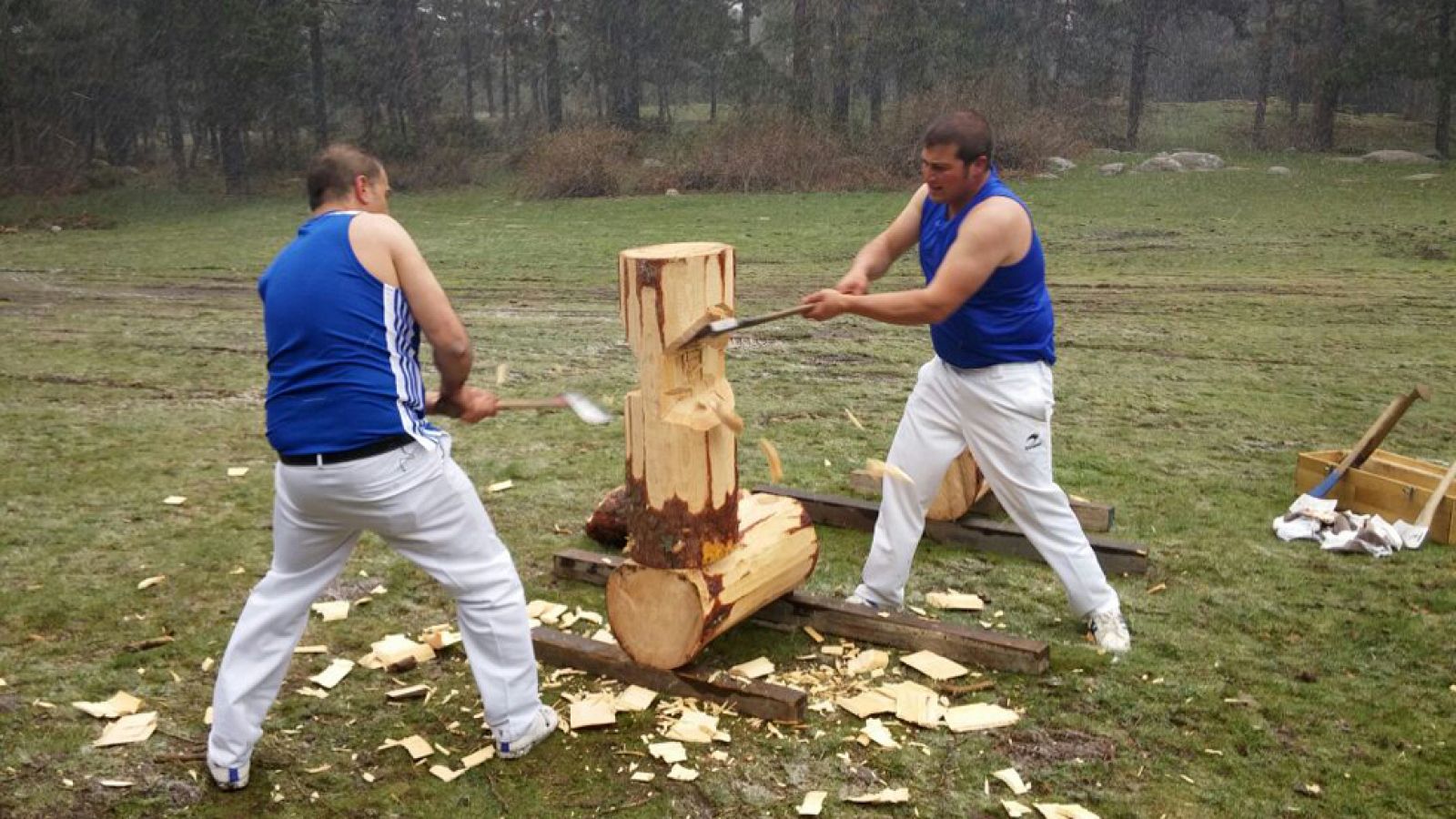 Aizkolaris, deportistas de monte