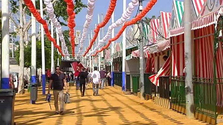 Telediario 1 - Quedan horas para que de comienzo la Feria de Sevilla