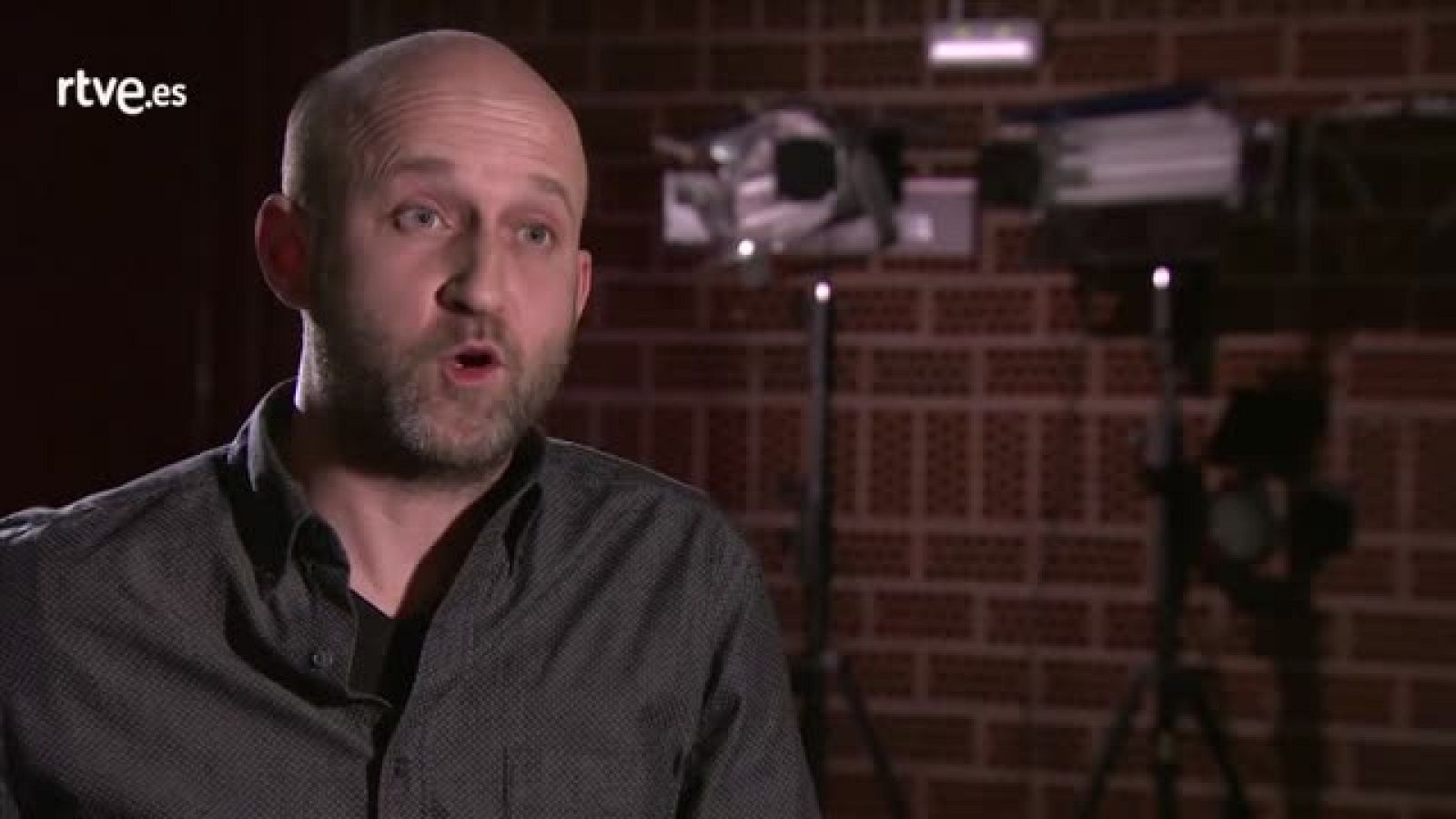 Marc Montserrat-Drukker, director y cocreador de La Ola - Crónicas | Ver