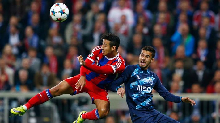 Champions League - Thiago abre el marcador ante el Oporto (1-0)