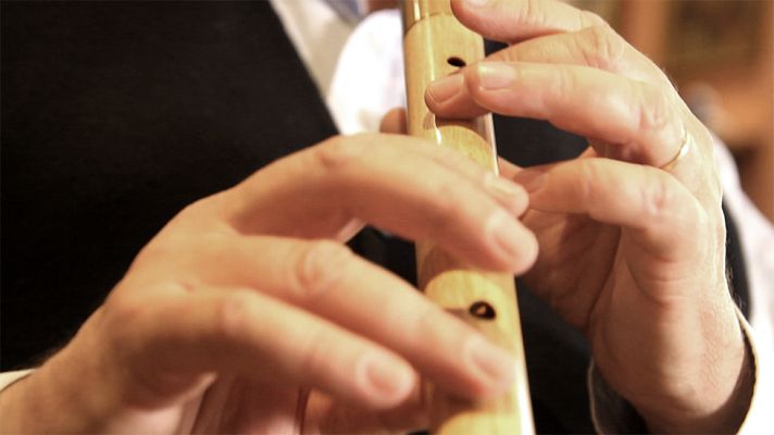 Cultura en Rtve.es - Pedro Bonet interpreta a la flauta 'Vida bona, esta vieja es la chacona', siglo XVII