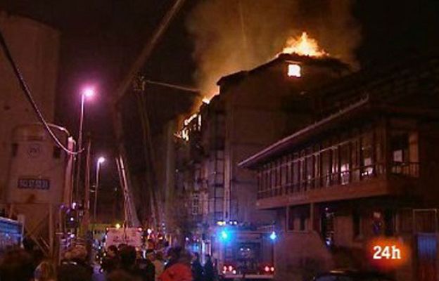 Telediario 1 - Telediario en 4' - 09/10/08