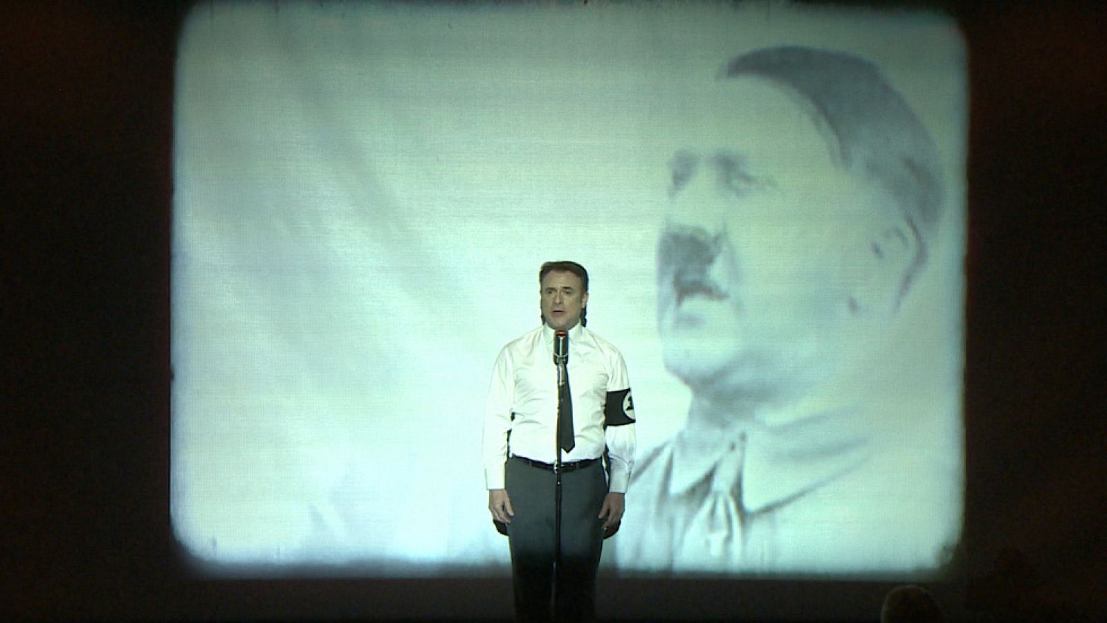 Crónicas - La pregunta - Avance - Crónicas | Ver