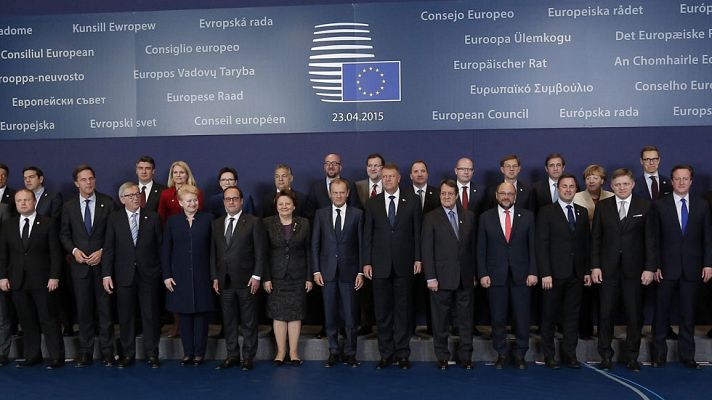 Telediario 1 - Telediario matinal en 4' - 24/04/15