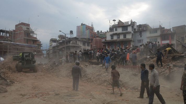 Telediario 1 - No hay constancia de que haya víctimas españolas en Nepal
