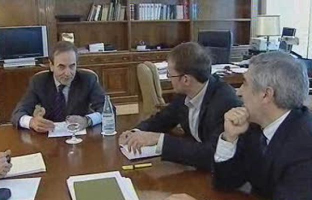  - Continúan las conversaciones