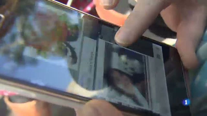 Per Sant Jordi, cada cop més roses i llbres virtuals a les xarxes socials