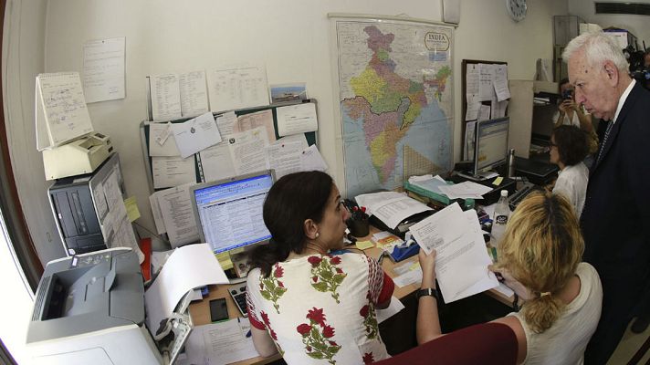 Telediario 1 - España se prepara para ayudar a Nepal lo antes posible