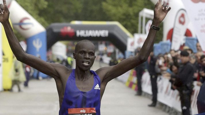 Telediario 1 - Ezekiel Kiptoo repite victoria en el maratón de Madrid