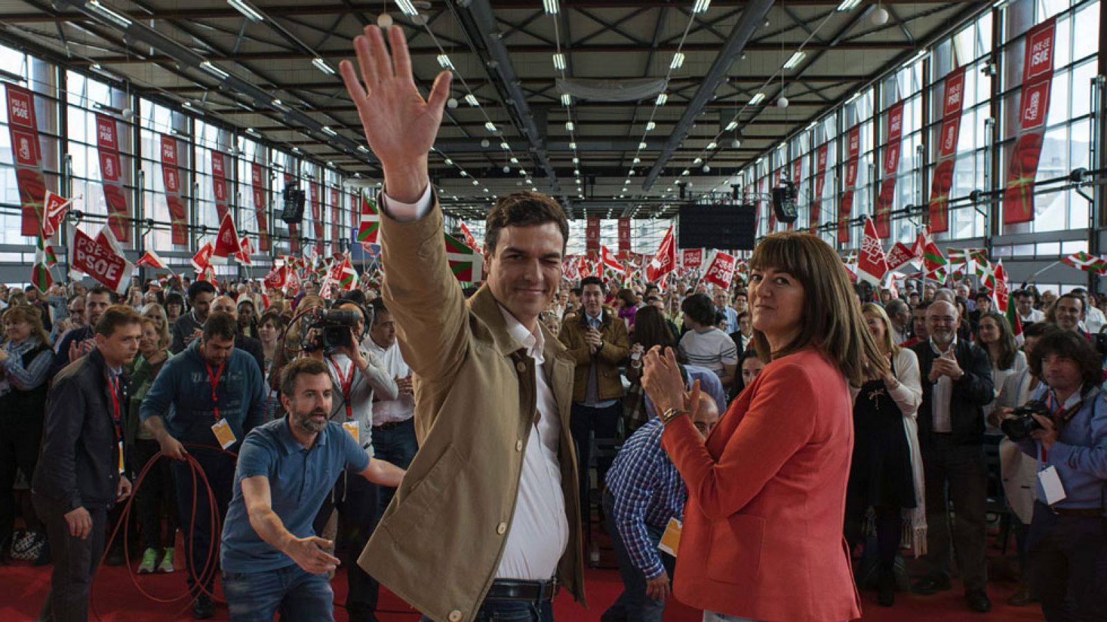 Pedro Sánchez ha pedido a los suyos "ejemplaridad" en la política