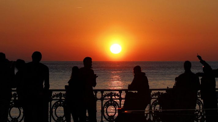 El tiempo - Lluvias intensas en el Cantábrico y fuerte viento en el este del país