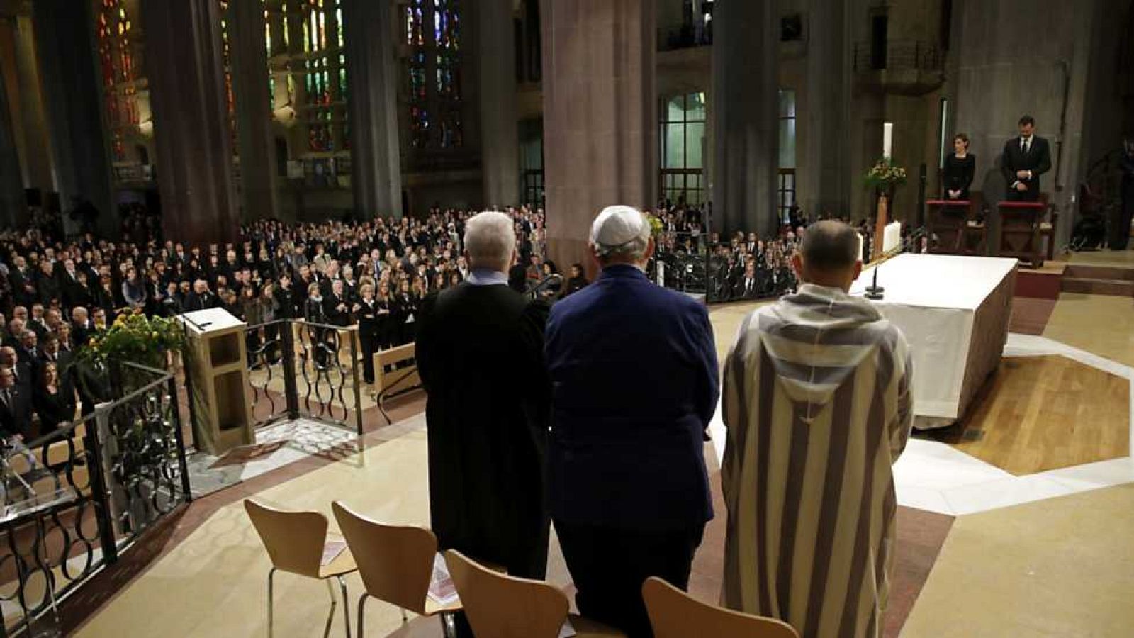 Especial informativo - Funeral institucional por las víctimas del accidente aéreo en los Alpes - Ver ahora