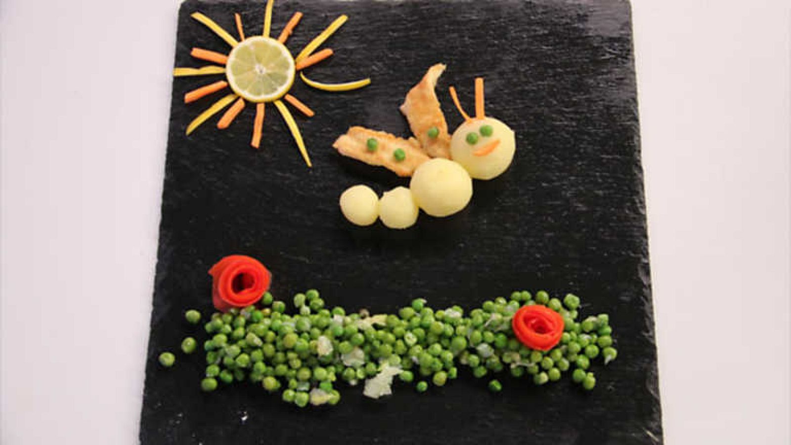 Receta Exprés - Mariposa de lenguado con rosa de tomate - Cocina con Clan | Ver