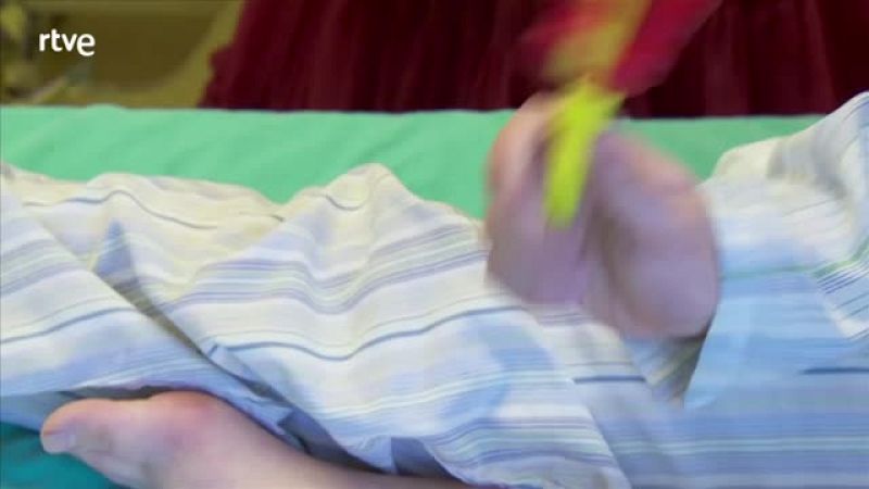 Tu-Tú y Líquido de Saniclown intervienen en una habitación del Hospital Niño Jesús de Madrid - Crónicas | Ver