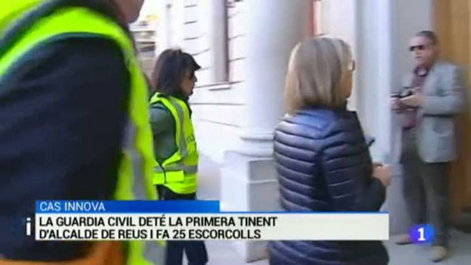 L'Informatiu - 28/04/15