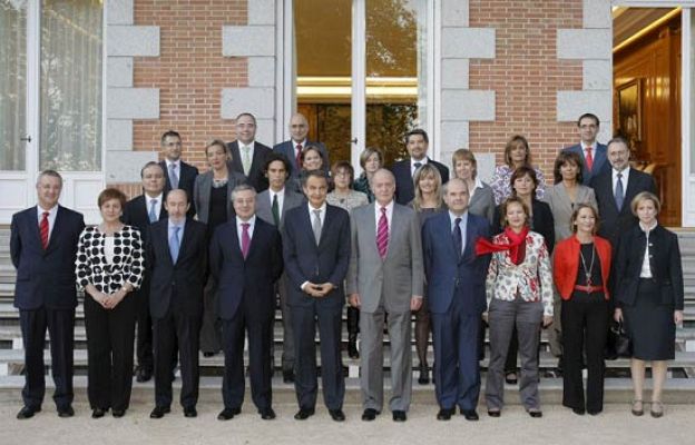  - El Rey con la Ejecutiva del PSOE