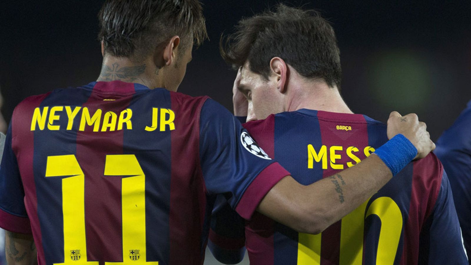 Da la sensación que el título liguero se puede decidir en la última jornada, como pasó la temporada pasada. Igualdad no solo el título: las plazas europeas y algunas de descenso también pueden tener emoción hasta el último minuto.