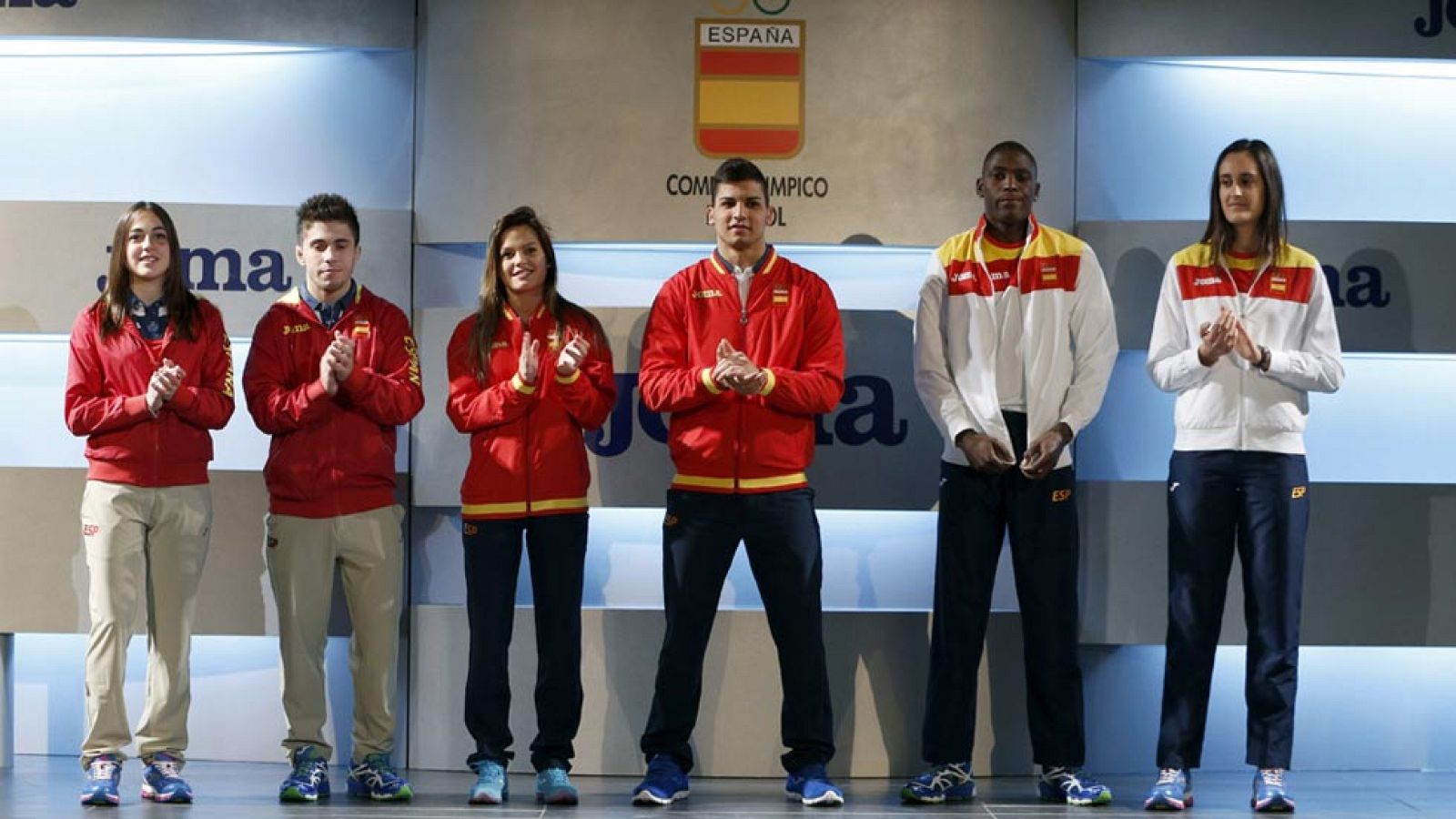 Los deportistas españoles ya tienen nueva equipación para Río 2016 | Ver
