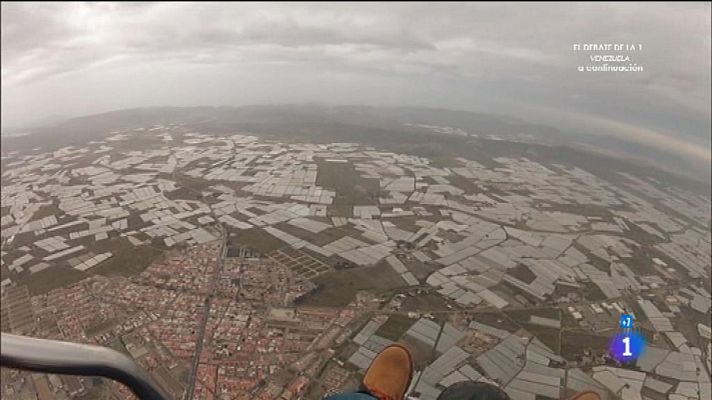 Comando Actualidad - El mar de plástico, Almería