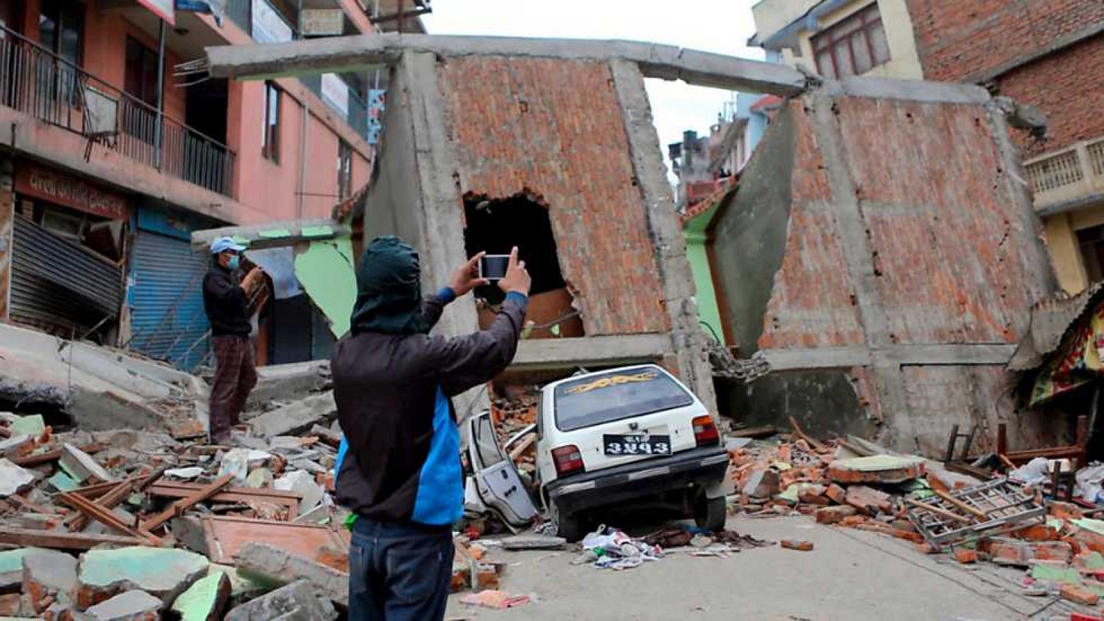 Telediario - 8 horas - 30/04/15 - Ver ahora